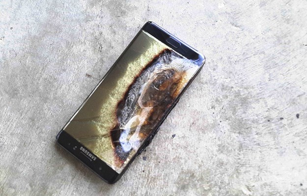Samsungovi problemi s obustavom proizvodnje Galaxy Notea 7 idu na ruku Appleu